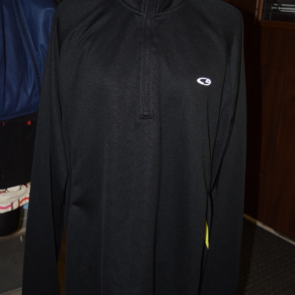 EUC Men's Champion 1/4 Zip ~~Size XL
